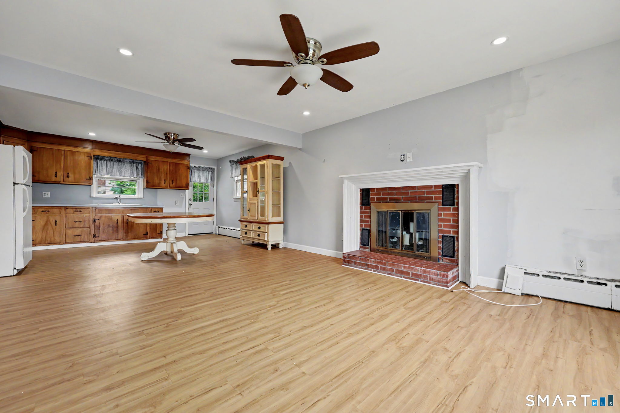 884 Wood Avenue Bridgeport CT 06604