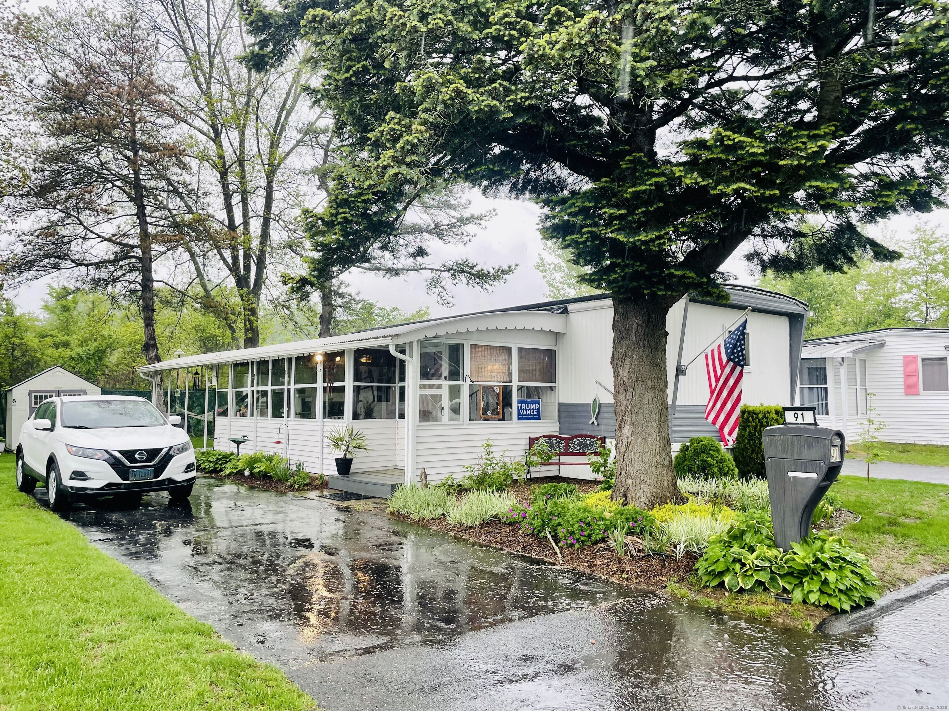 91 Shawnee Road East Hartford CT 06118