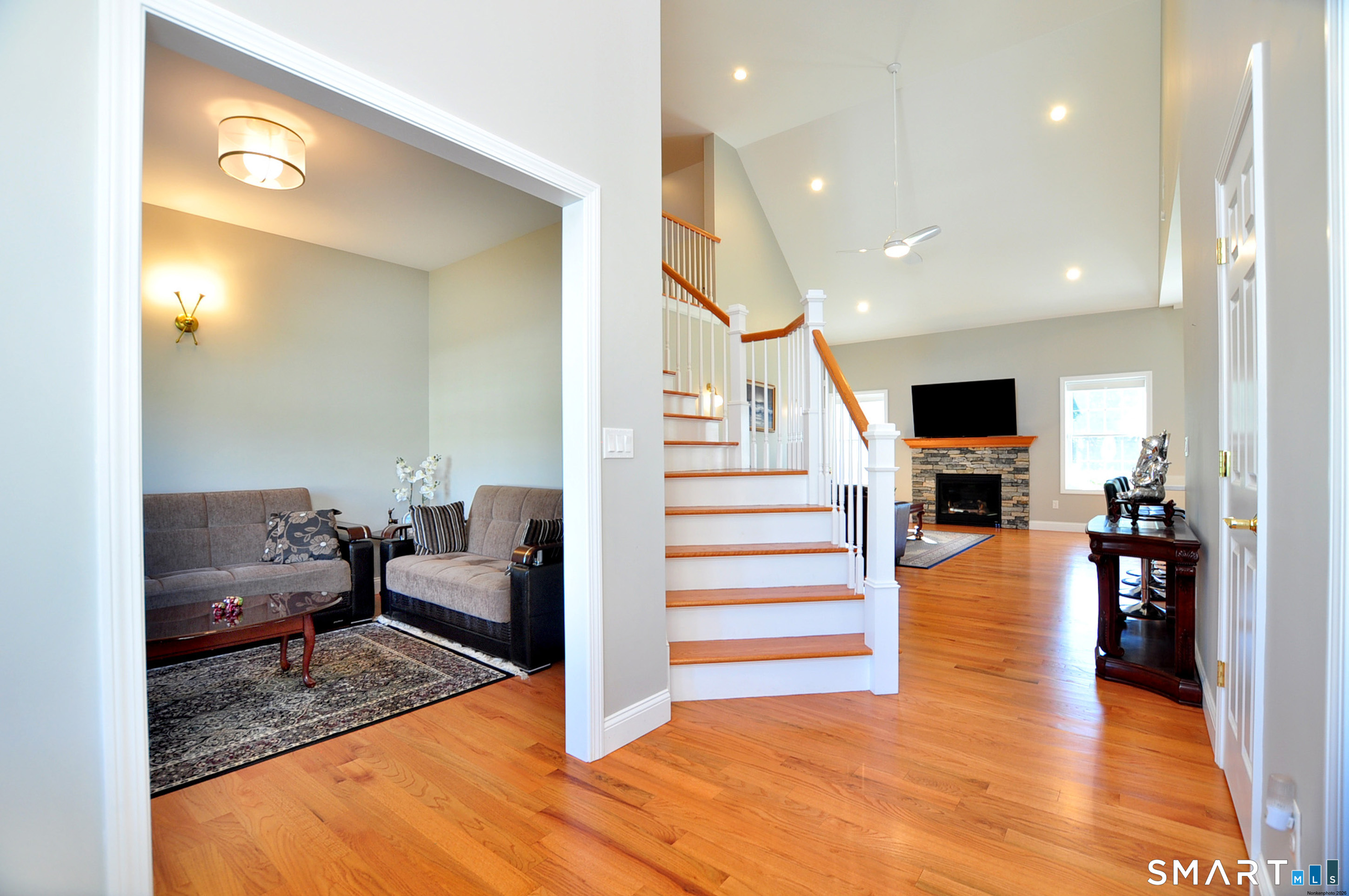 45 Peckham Farm Drive Newington CT 06111