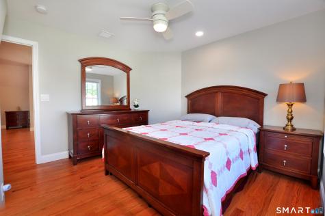 45 Peckham Farm Drive Newington CT 06111