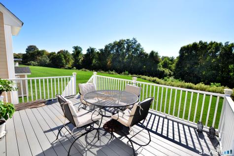 45 Peckham Farm Drive Newington CT 06111