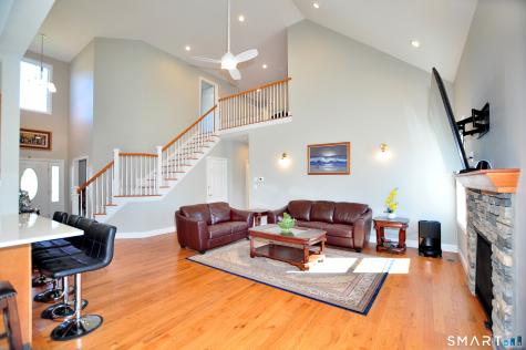 45 Peckham Farm Drive Newington CT 06111