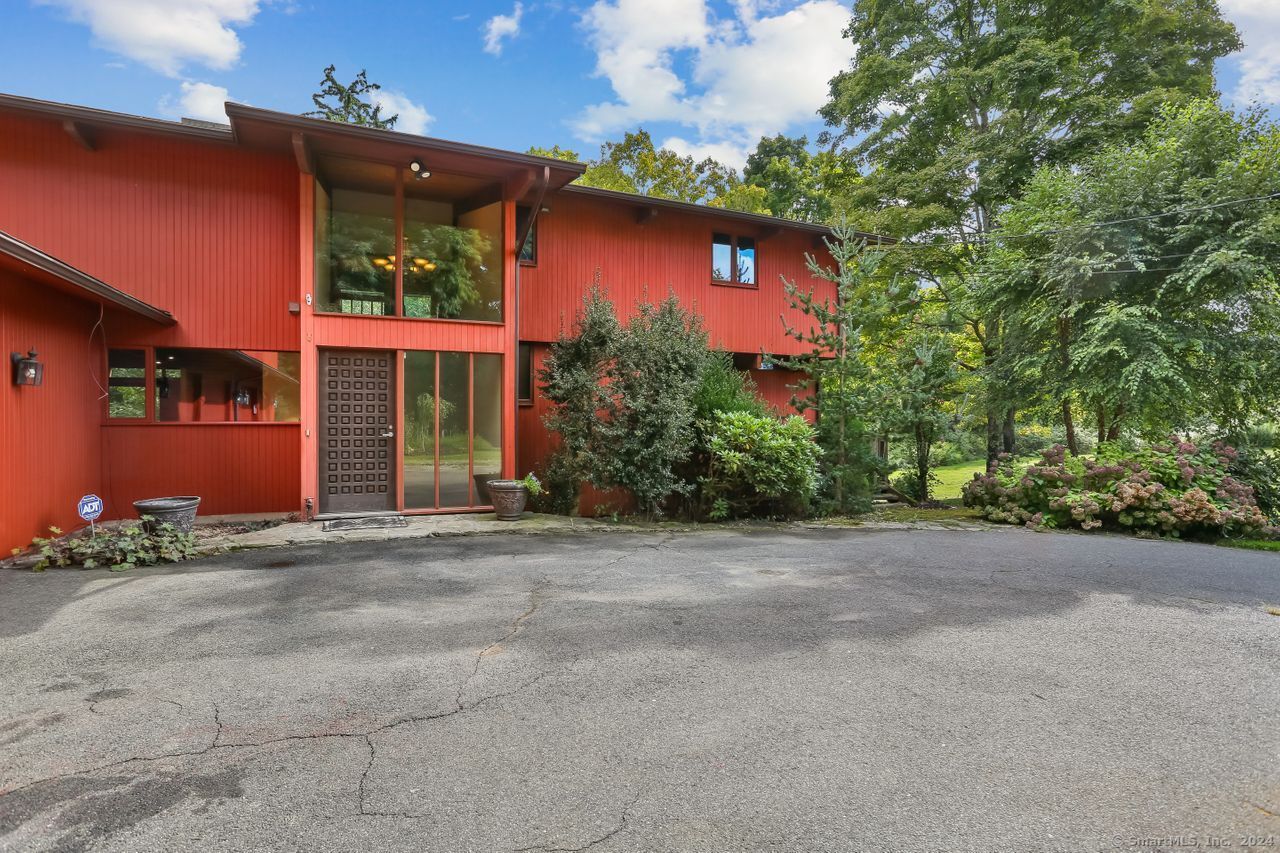 259 Maple Road Easton CT 06612