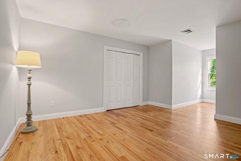 15 Maplecrest Drive Danbury CT 06811