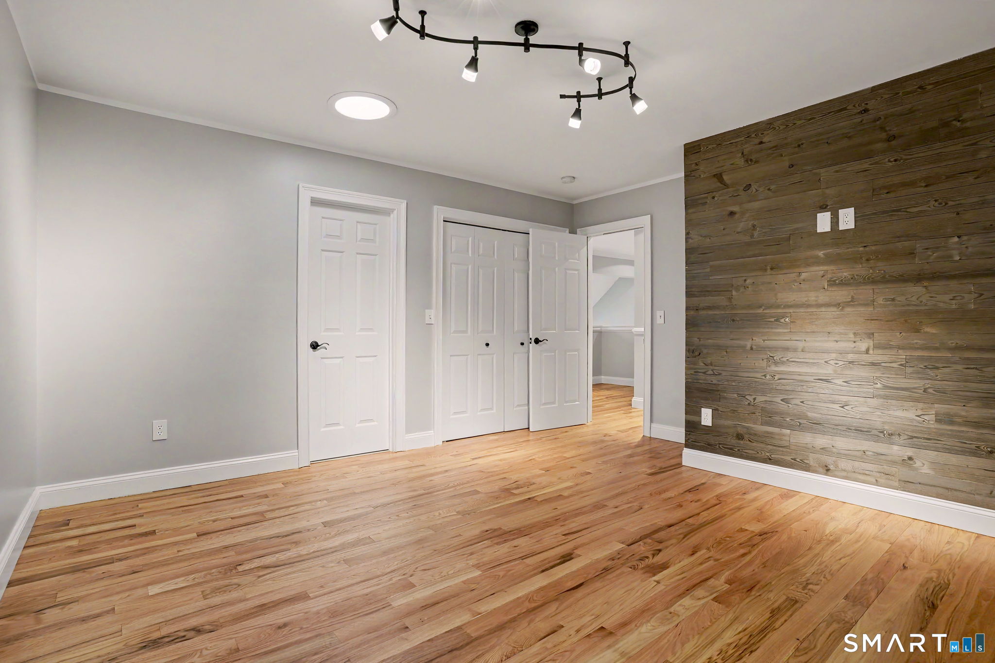 15 Maplecrest Drive Danbury CT 06811