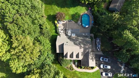 15 Maplecrest Drive Danbury CT 06811