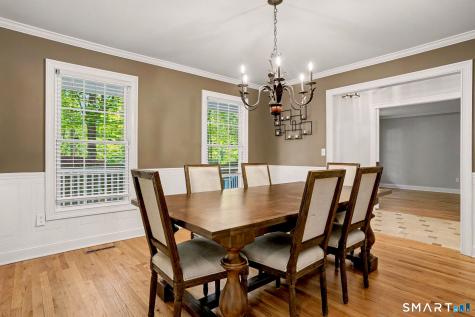 15 Maplecrest Drive Danbury CT 06811