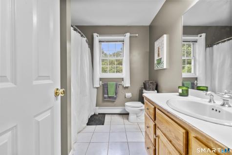 36 Little Fox Run Shelton CT 06484