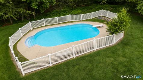 36 Little Fox Run Shelton CT 06484