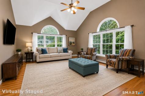 36 Little Fox Run Shelton CT 06484