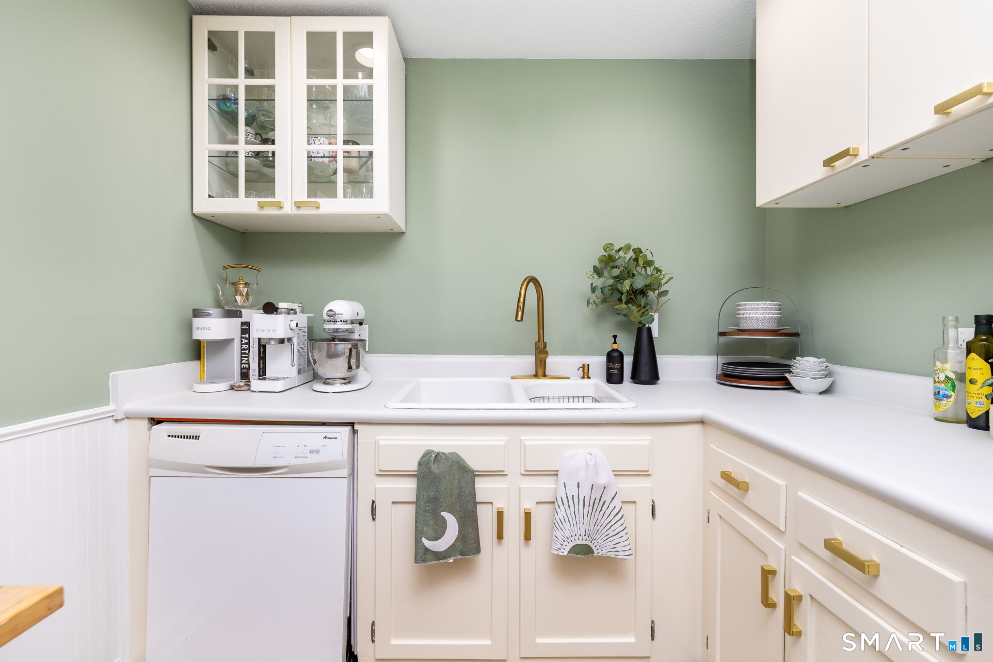 32 Jackson Road Enfield CT 06082