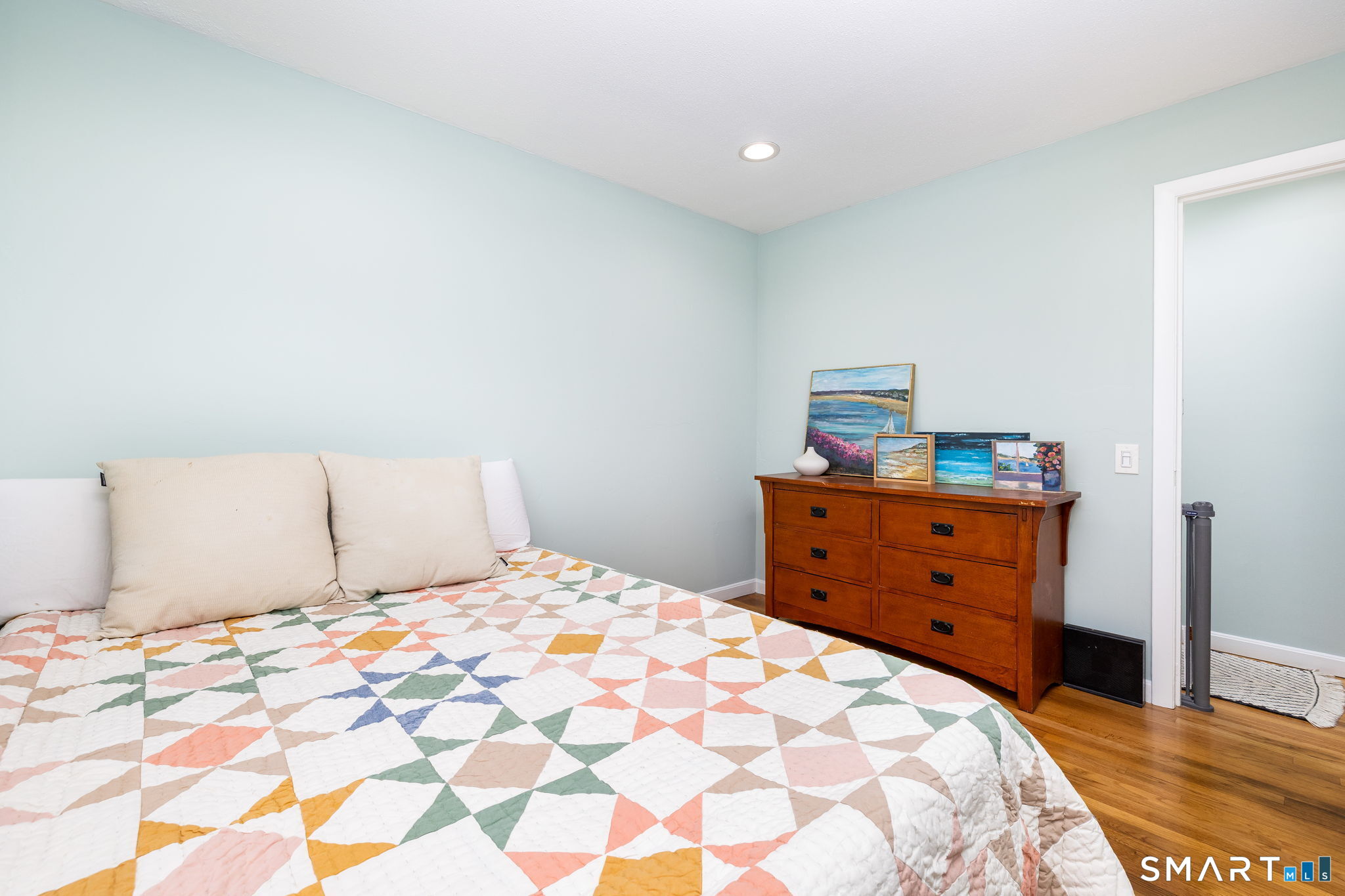 32 Jackson Road Enfield CT 06082
