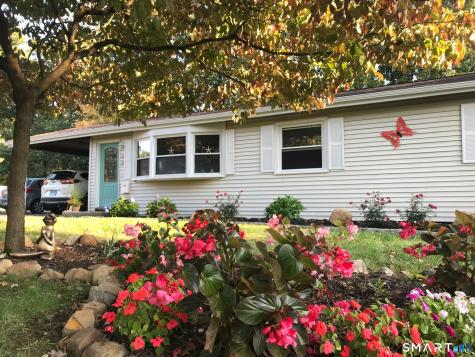 32 Jackson Road Enfield CT 06082