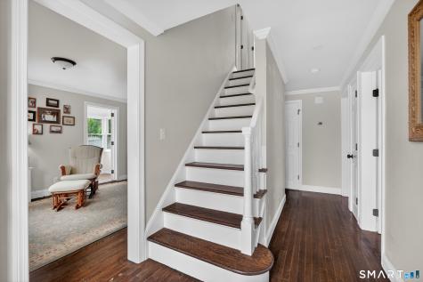 33 Sinclair Street Windsor CT 06095