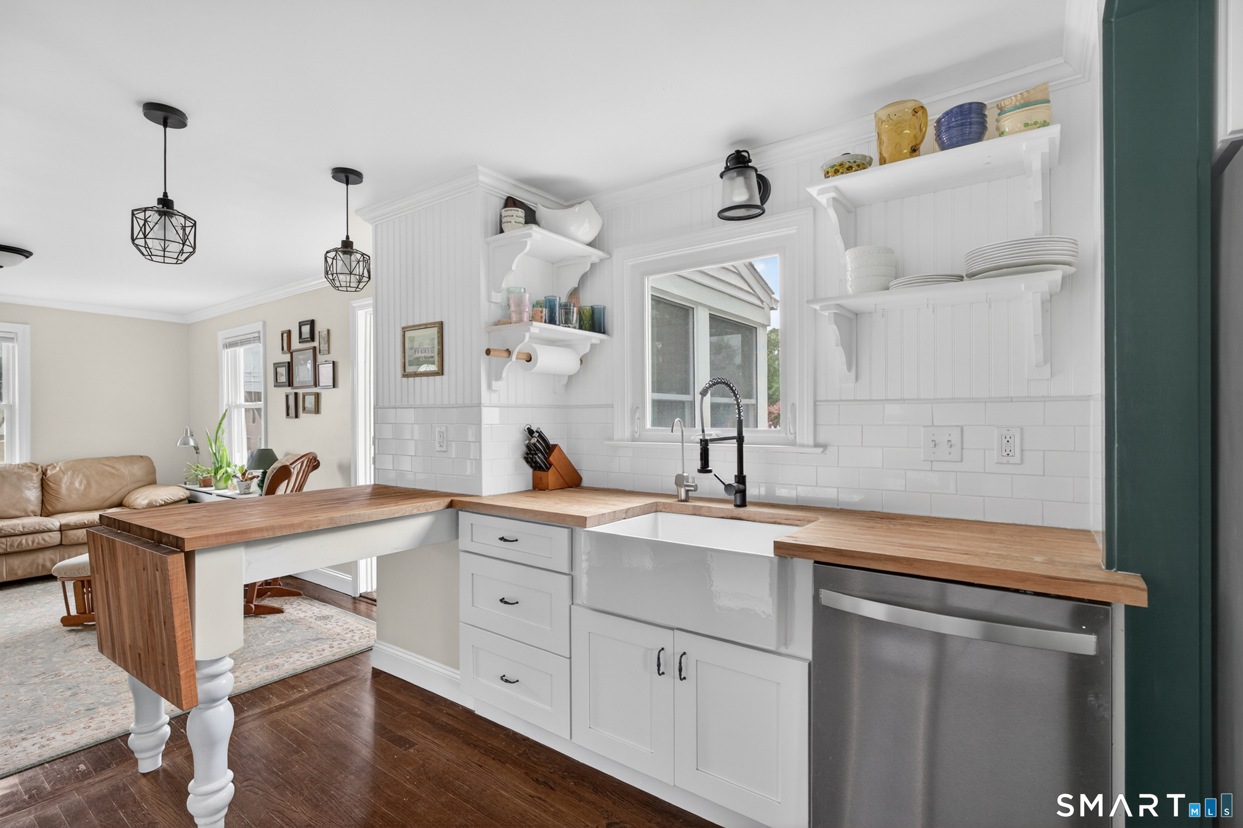 33 Sinclair Street Windsor CT 06095
