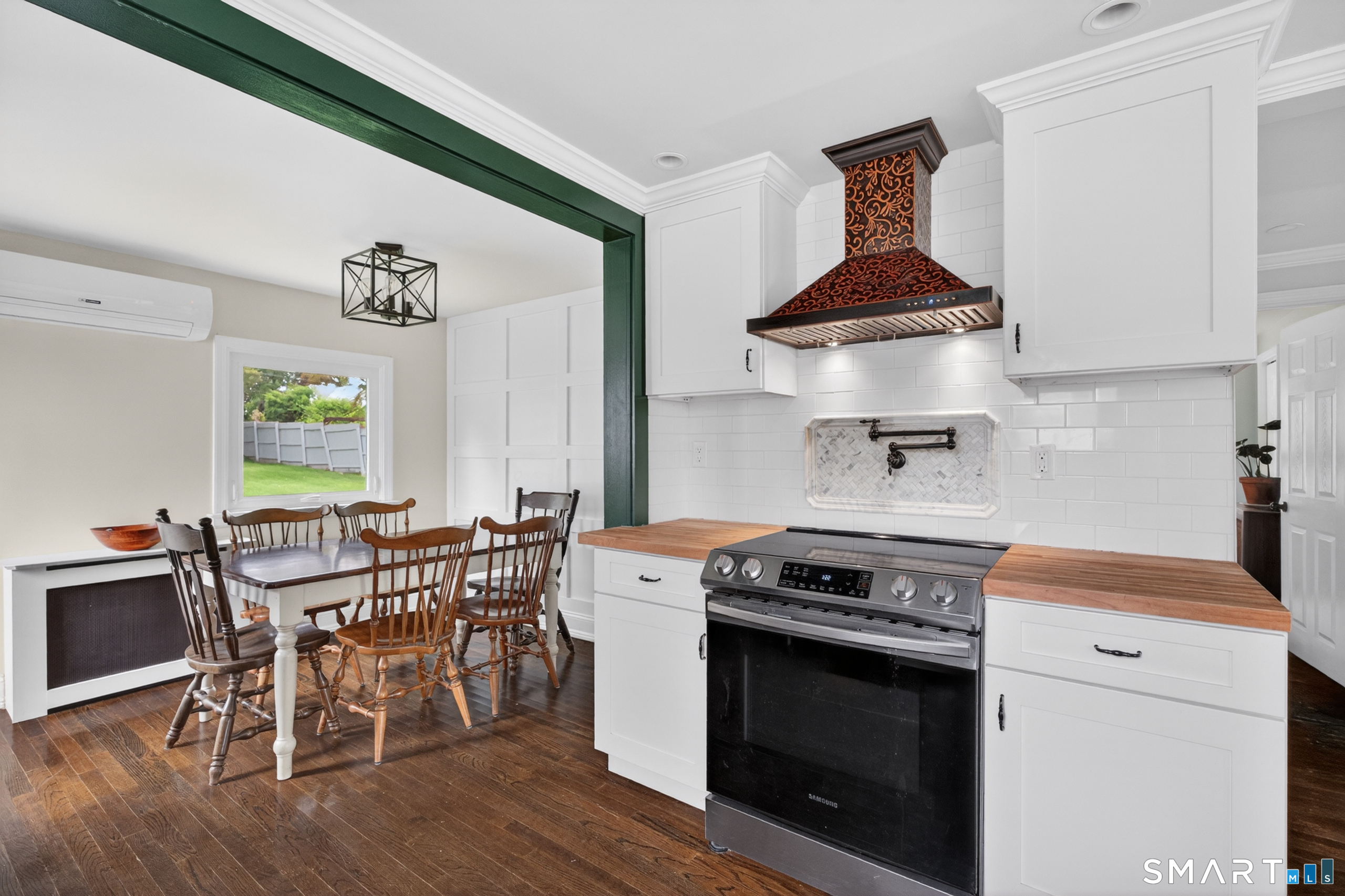 33 Sinclair Street Windsor CT 06095