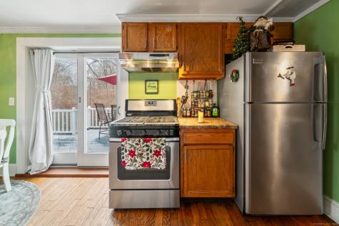 10 Hazel Plain Road Woodbury CT 06798