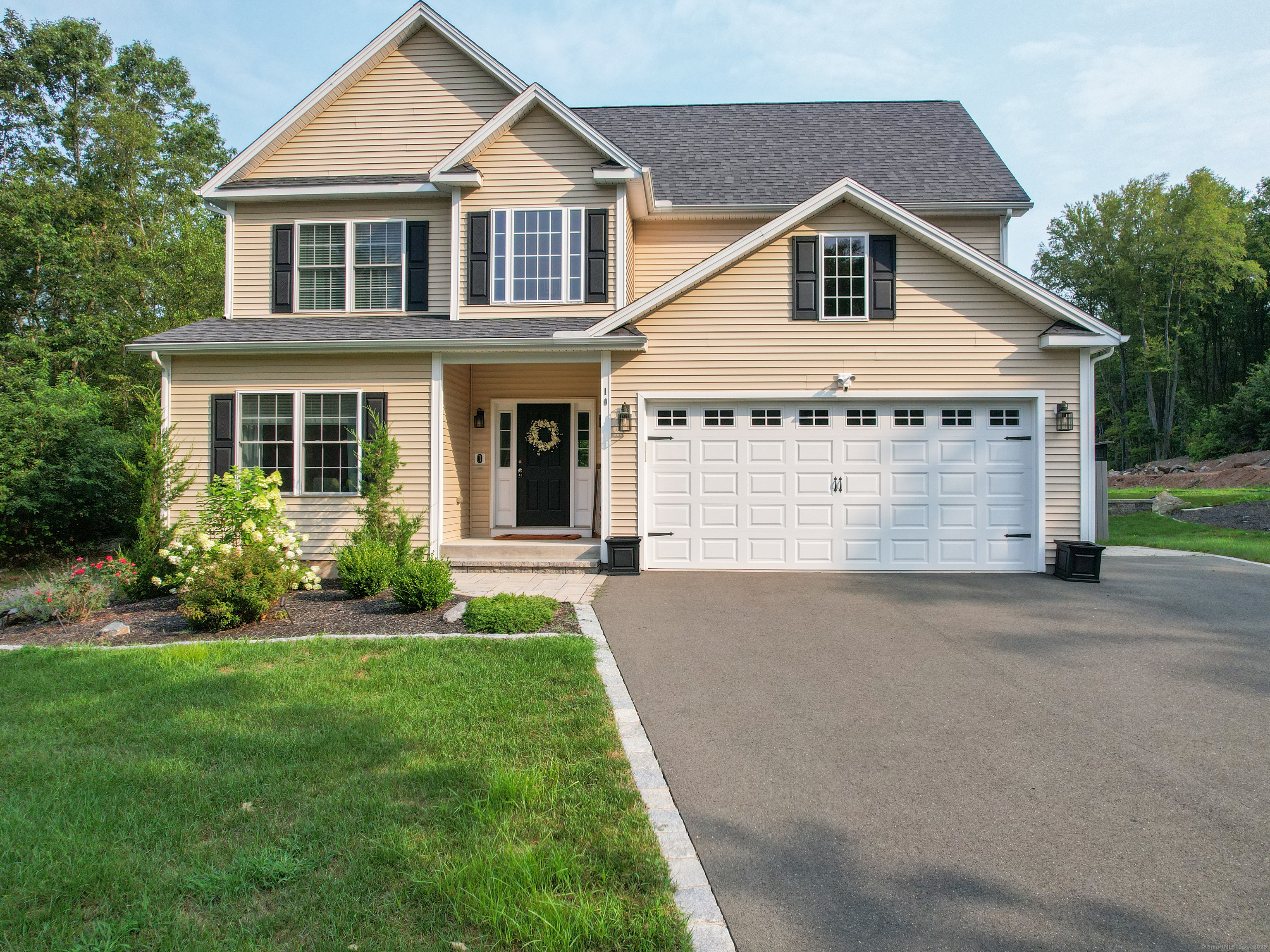 10 W Ridge Court Cheshire CT 06410