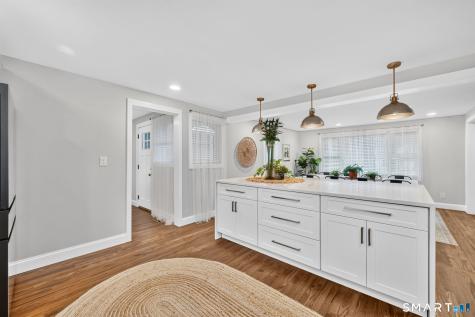 30 Avondale Road West Hartford CT 06117