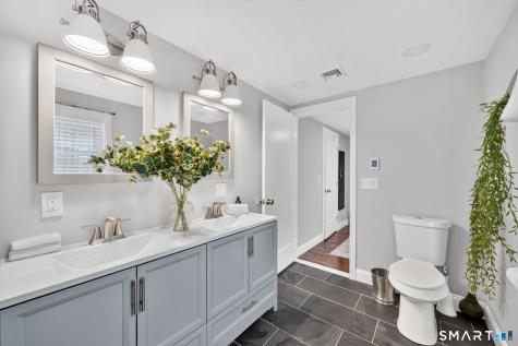 30 Avondale Road West Hartford CT 06117