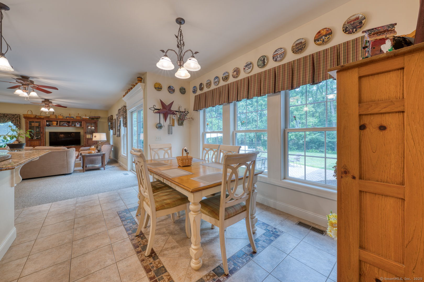 2 Warren Glen Burlington CT 06013