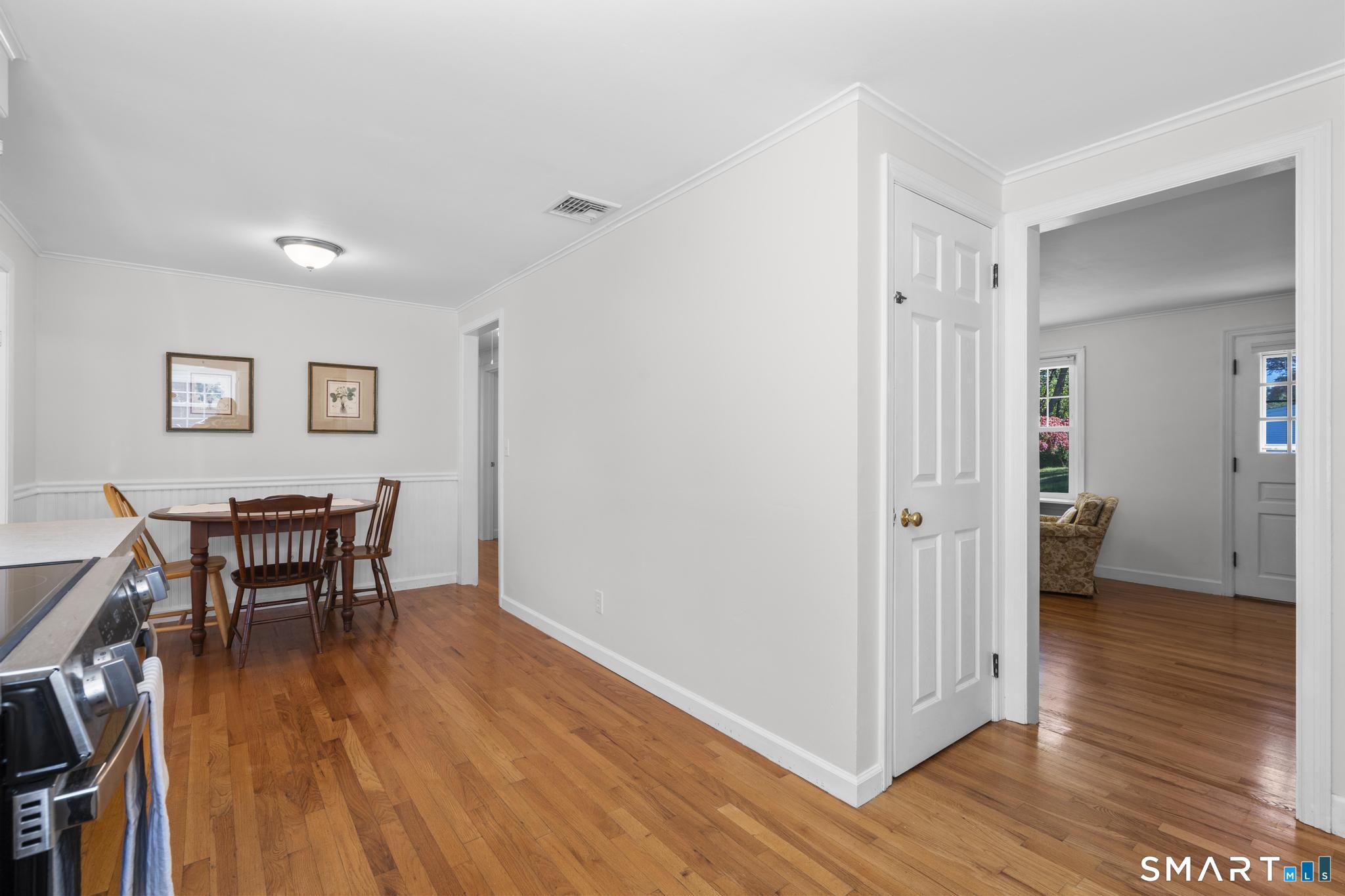 12 Palmer Woods Circle Branford CT 06405