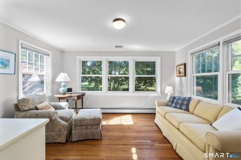 12 Palmer Woods Circle Branford CT 06405