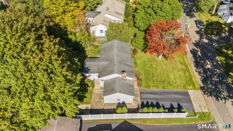 12 Palmer Woods Circle Branford CT 06405