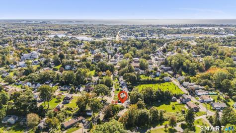 12 Palmer Woods Circle Branford CT 06405