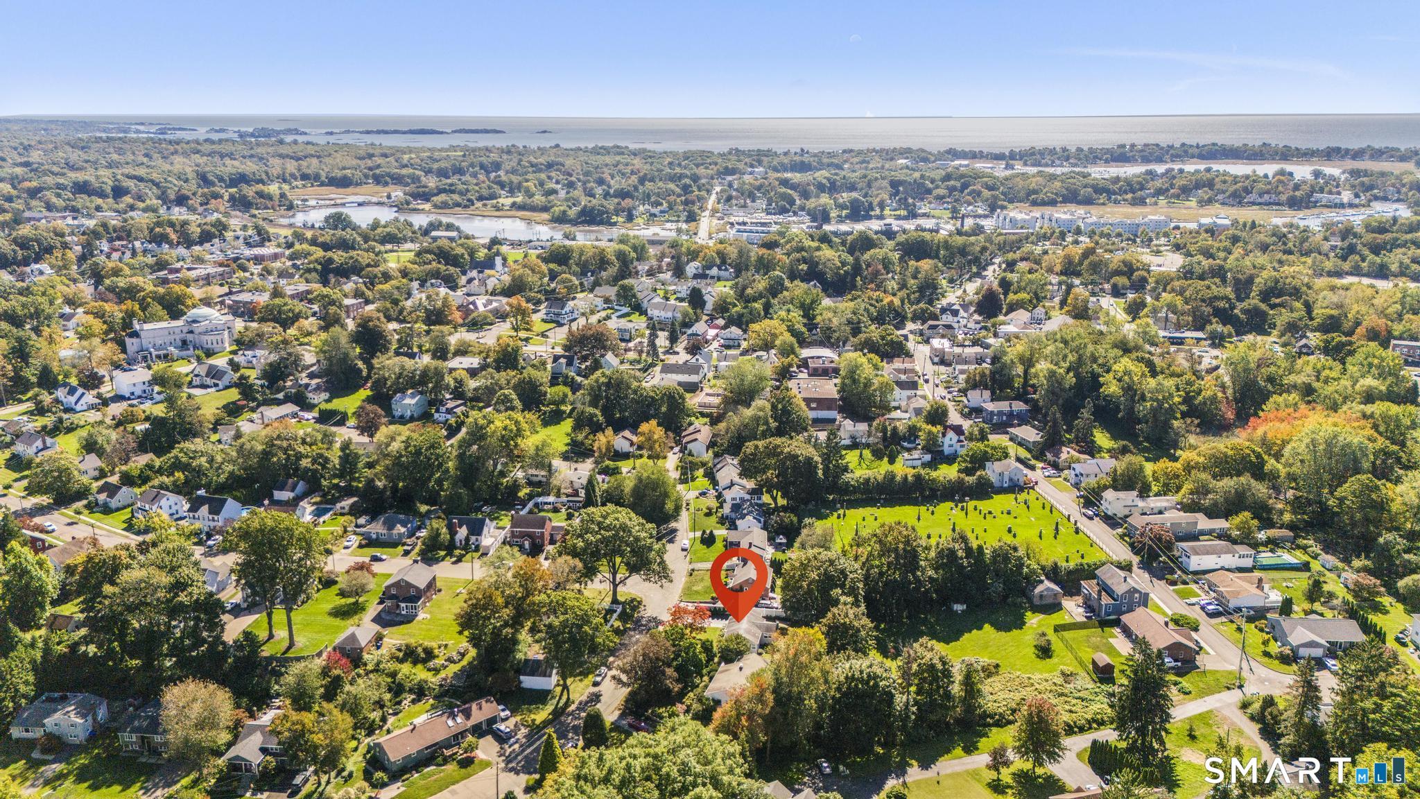 12 Palmer Woods Circle Branford CT 06405