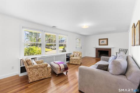 12 Palmer Woods Circle Branford CT 06405