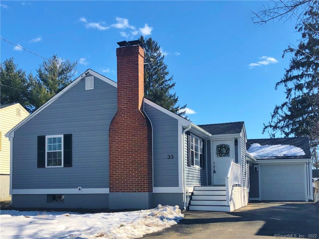 33 Clarendon Avenue West Hartford CT 06110