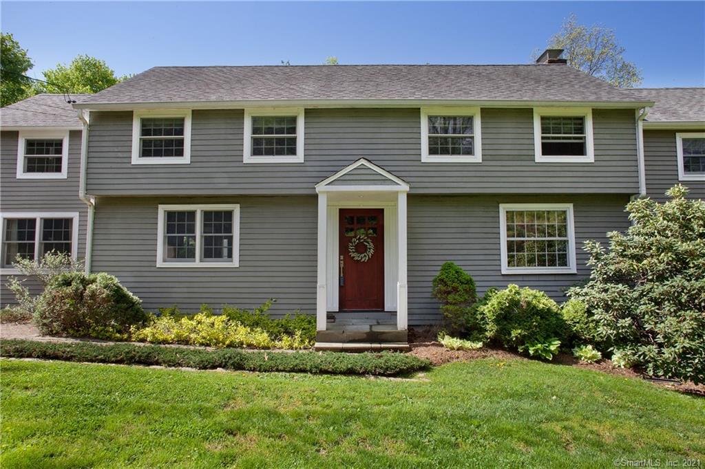 9 Oakhurst Road Simsbury CT 06070