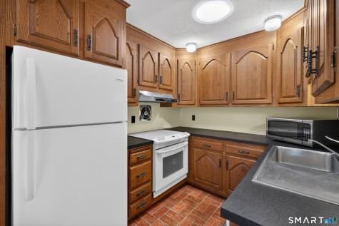 122 Indigo Street Groton CT 06355