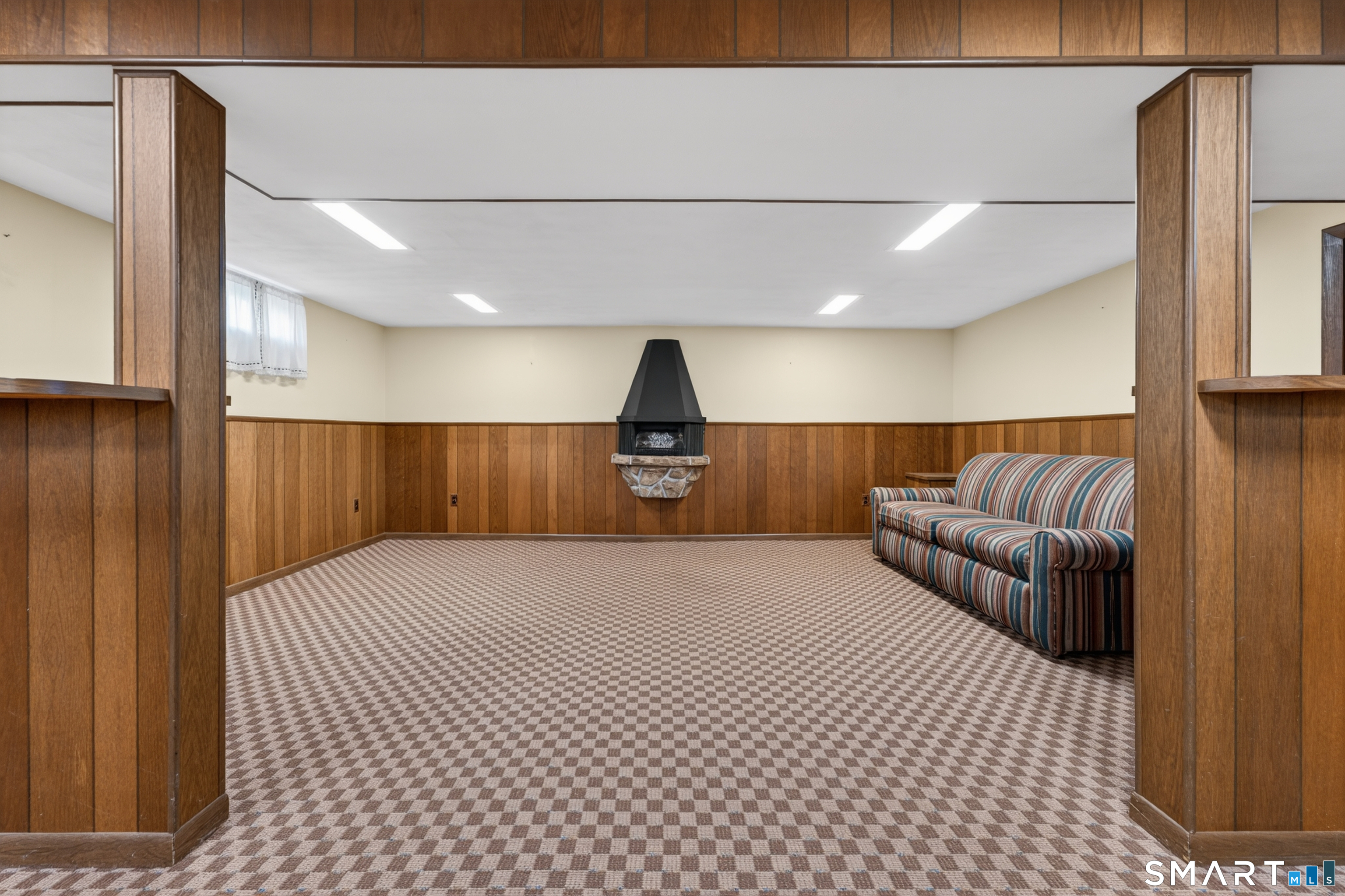 122 Indigo Street Groton CT 06355