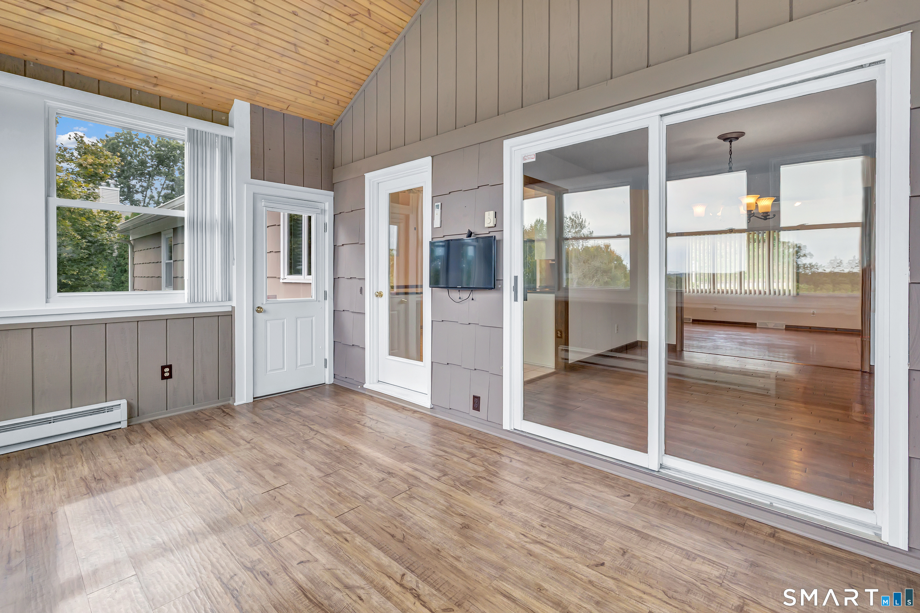 25 Riverview Avenue Shelton CT 06484
