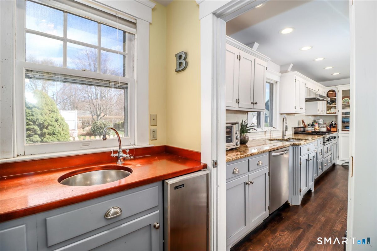 97 North Street Milford CT 06460