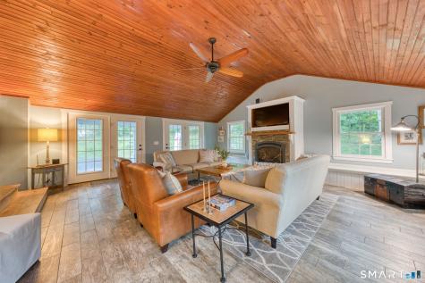 15 Michele Drive Portland CT 06480