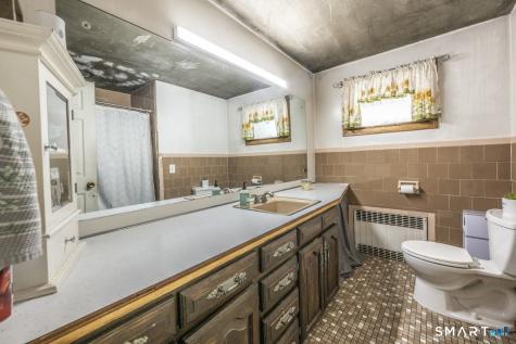 169 Cedar Street Middlefield CT 06481