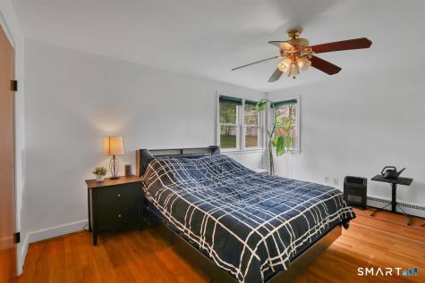 56 Oakwood Road Manchester CT 06042