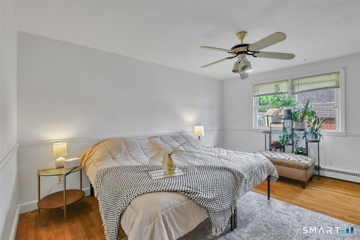 56 Oakwood Road Manchester CT 06042