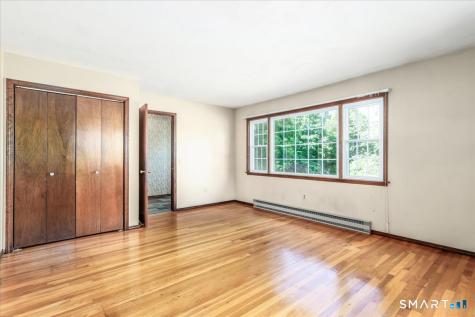 16 Greta Drive Danbury CT 06810