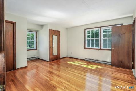 16 Greta Drive Danbury CT 06810