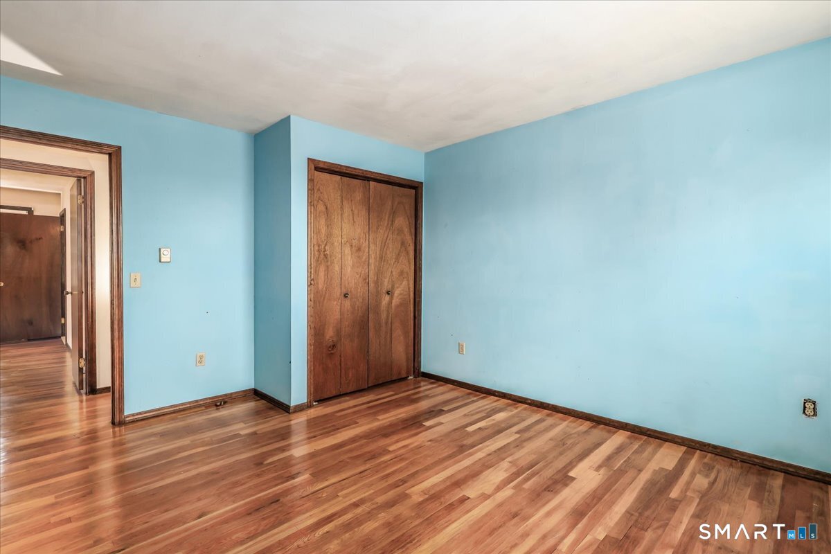 16 Greta Drive Danbury CT 06810