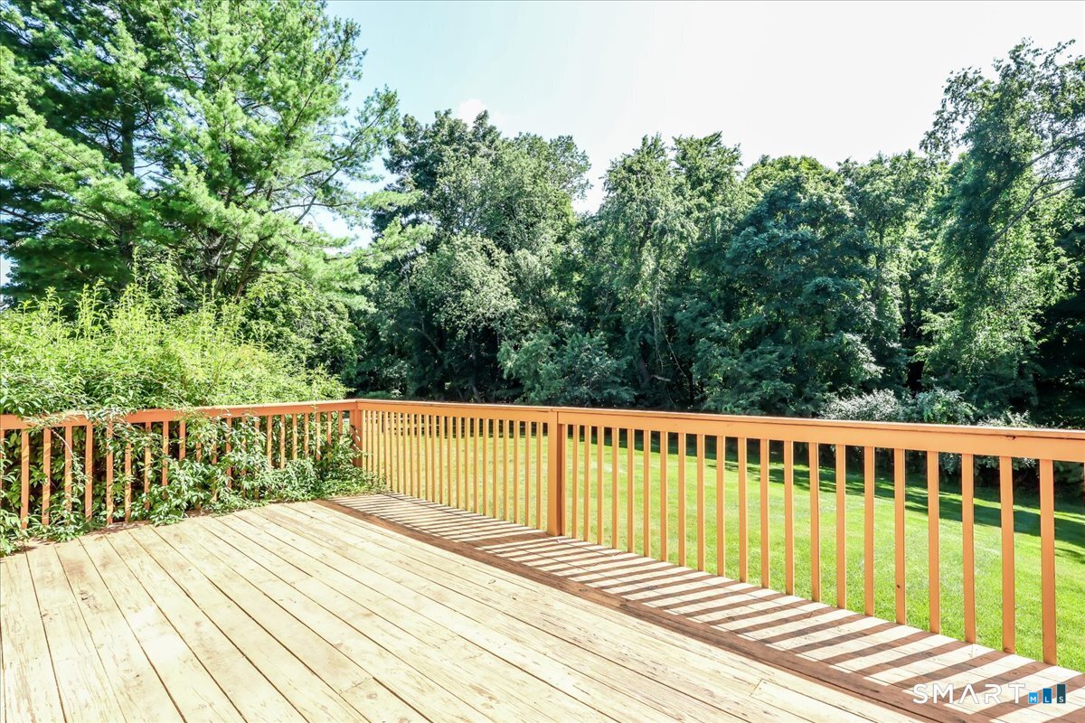 16 Greta Drive Danbury CT 06810