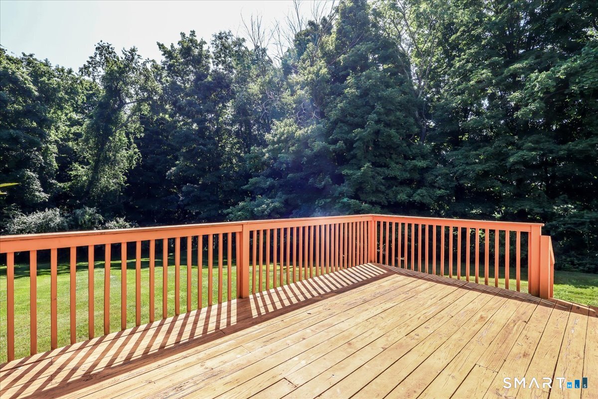 16 Greta Drive Danbury CT 06810