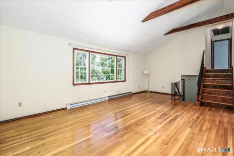 16 Greta Drive Danbury CT 06810