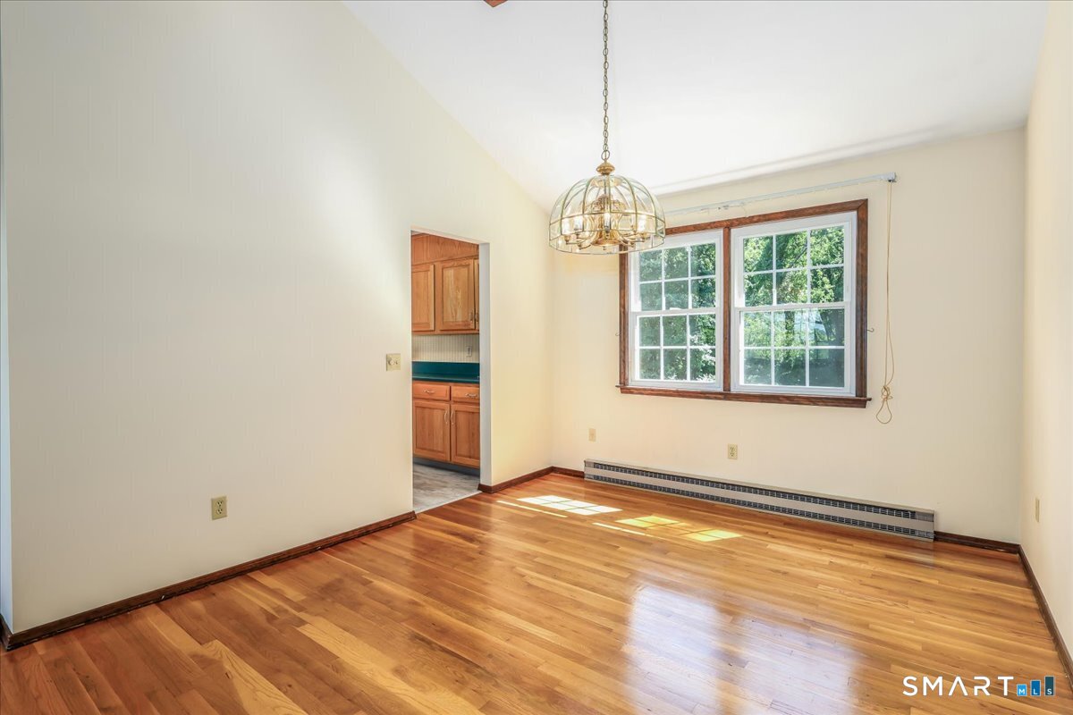 16 Greta Drive Danbury CT 06810