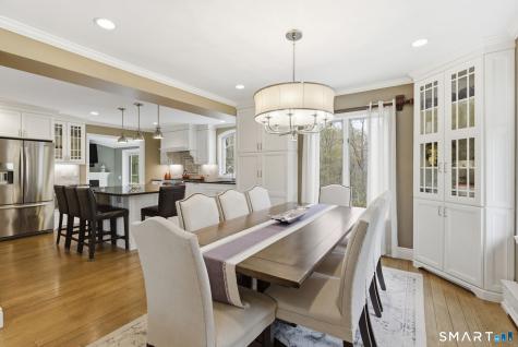 10 Ryans Way Burlington CT 06013