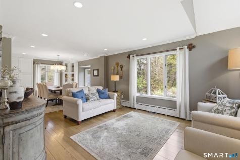 10 Ryans Way Burlington CT 06013